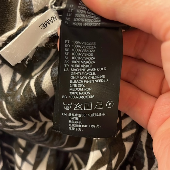 H&M girls fern design romper Size 9-10Y - Picture 7 of 7